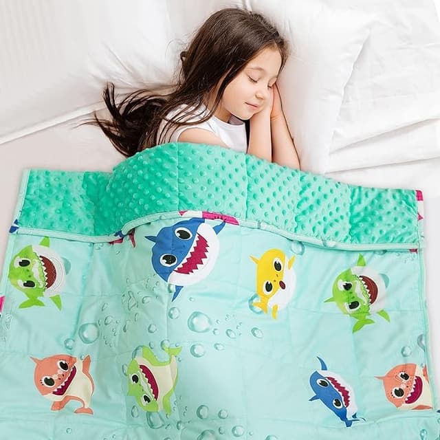 Sivio Weighted Blanket 7 lbs, Super Soft Crystal Velvet & Minky Dots Cartoon Patterns Reverise Heavy Throw, Heavy Blankets, 41 x 60 Inch Green Shark