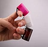 Finger Shaker Percussion Instrument, Compact Finger-Worn Rhythm Rattle for Organ and Vocal Accompaniment, Hand Percussion Accessory for Practice, Rehearsal and Performance