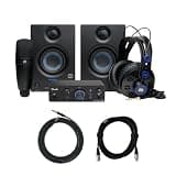 Fender Quantum Complete Kit Bundle with XLR Cable and Instrument Cable