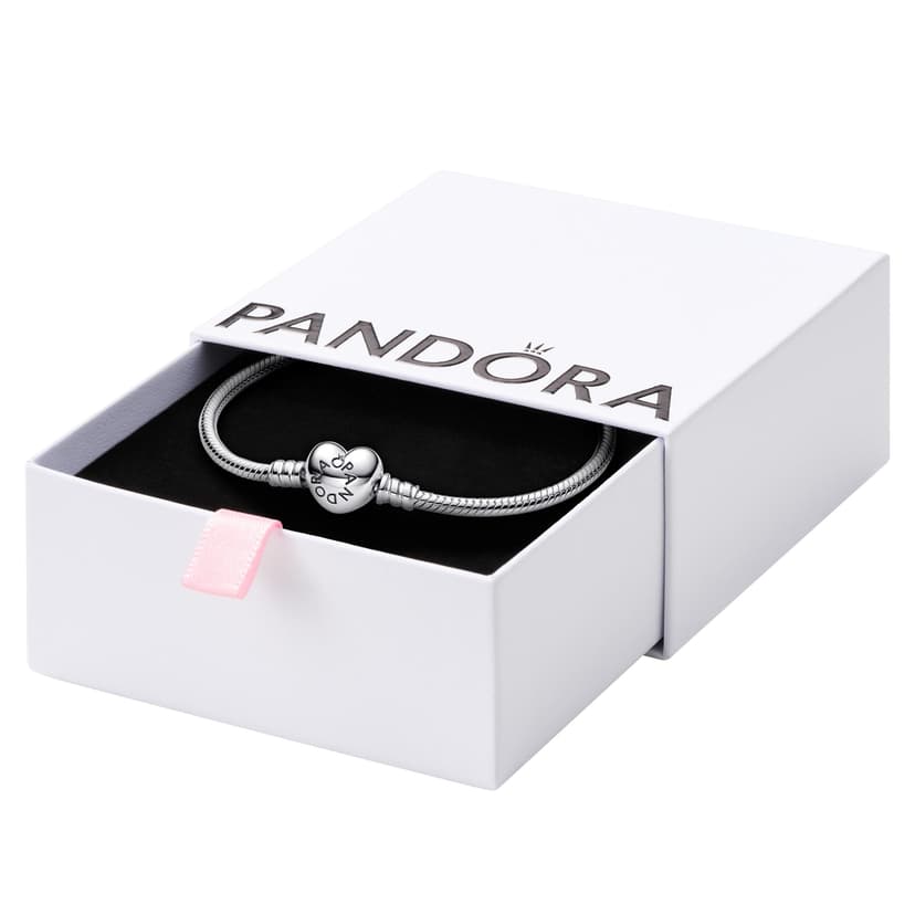 PANDORA Moments Heart Clasp Snake Chain Bracelet - Compatible Moments Charms - Gift for Her - Sterling Silver Shine - With Gift Box - 7.1"