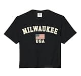Vintage Milwaukee USA American Flag Wisconsin Souvenir Retro Comfort Colors Crop Top