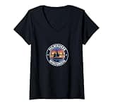 Women's Milwaukee Wisconsin Vintage Sailing Sail Boat xi V-Neck T-Shirt